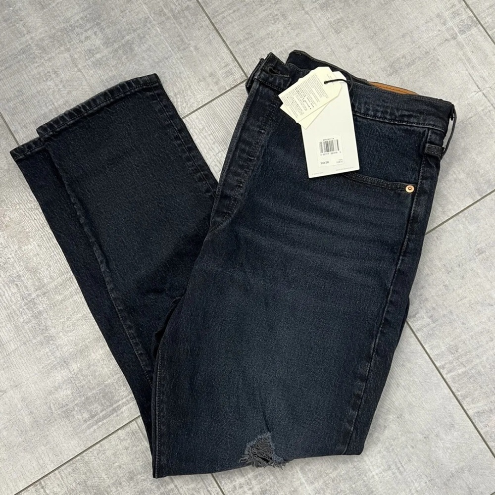 NWT Levis 501 Women's Black Wash Hi Rise Button Fly Skinny Distressed Size 32x28